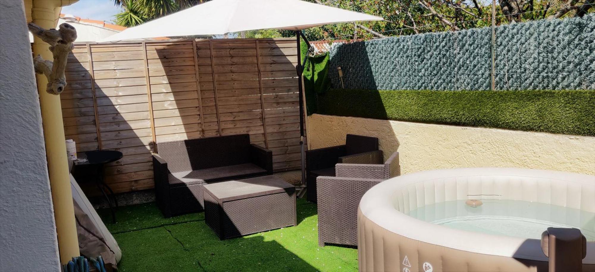 Maison T2 proche mer jardin spa jacuzzi et parking Six-Fours-les-Plages Extérieur photo